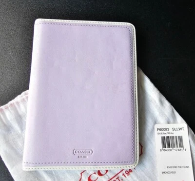 Álbum de fotos de cuero COACH 5x7 F60083 lila/blanco vintage nuevo nunca usado  Foto 1 de 4