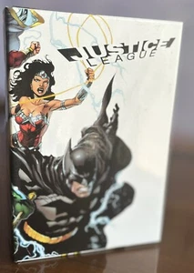 COFANETTO JUSTICE LEAGUE NEW 52 - ANNO DUE. Nr 13-24 - Foto 1 di 5
