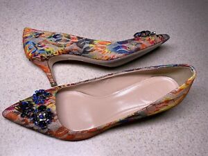 J Crew COLLECTION Floral Lace Kitten Heels Jeweled 8.5 Italy **READ