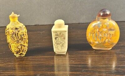 Lot  3 Antique Chinese Snuff Bottles. Porcelain, Carved, Reverse  Painted Glass • 75$