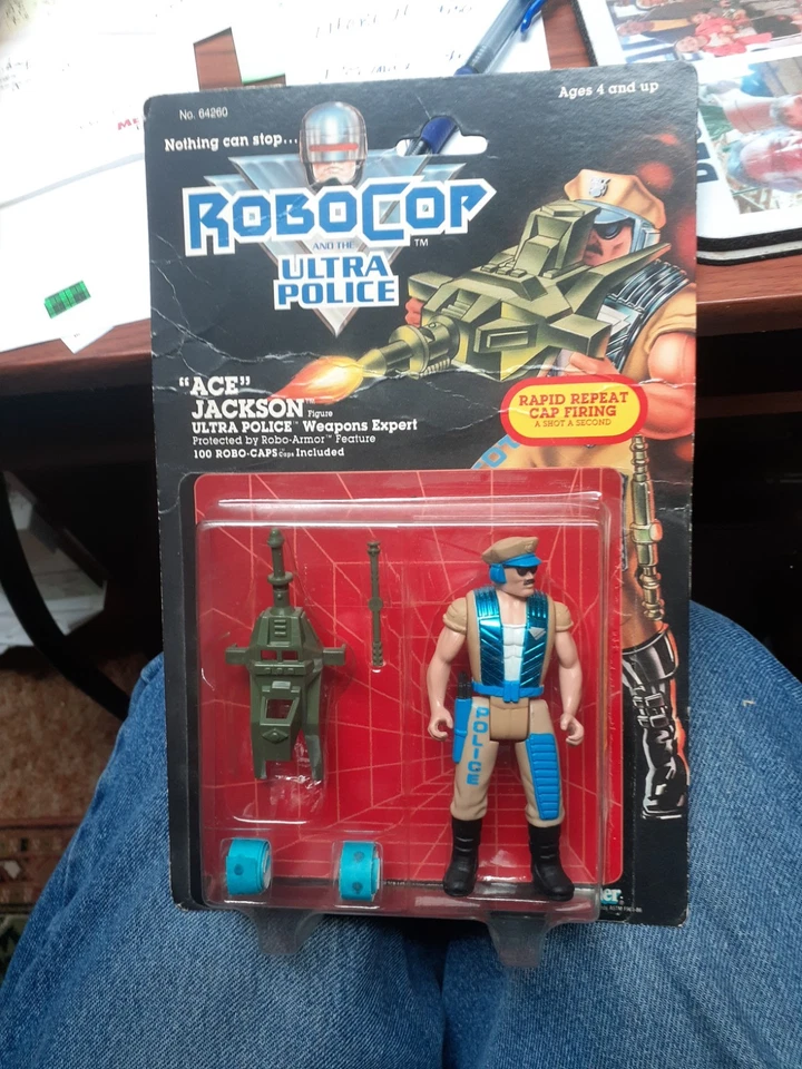 RoboCop 1988 Kenner Series 1 Ultra Police Action Figure Leader 64210