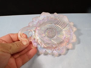 Fenton Pink Carnival Glass Sunflower Pin Ring Trinket Tray - Picture 1 of 5