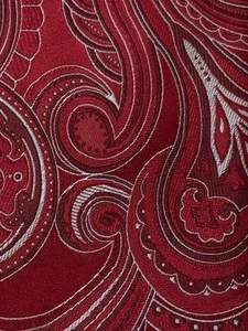 DONALD J. TRUMP NWOT Red Black White Paisley Silk Tie 60 x 3½ - Picture 1 of 5