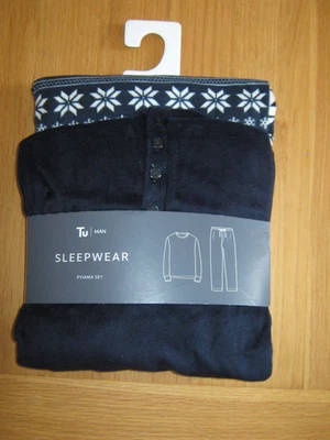 Mens TU Navy Fairisle Soft Slinky Fleece Pyjama Set Size XXL BNIW - Image 1 of 4