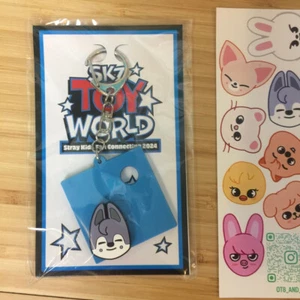 Wolfchan - SKZOO - Stray Kids Toy World Lottery Keyring - Bang Chan Japan - Picture 1 of 2