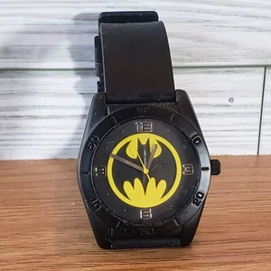 Orologio analogico Accutime Batman DC Comics nero segnale pipistrello rotondo BAT9225 W1 - Foto 1 di 14