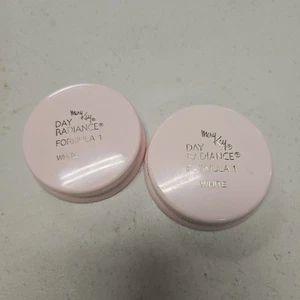 Lotto 2 FONDOTINTA MARY KAY 0225 WHITE DAY RADIANCE FORMULA 1 CREMA NUOVO Vecchio Stock - Foto 1 di 3