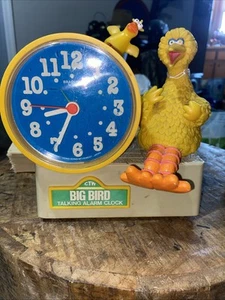Vintage 1970s Sesame Street Big Bird Alarm Clock - *Clock Works Alarm Not Tested - Picture 1 of 5