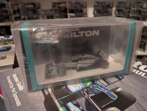 Spark 1:43 Mercedes-AMG W05 Abu Dhabi GP Hamilton SP642 OVP Neu - Bild 1 von 14