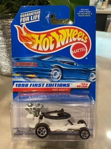 1998 Hot Wheels #648 First Editions 13/40 HOT SEAT White-Black w/5Spoke Malaysia - Picture 1 of 1