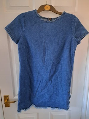 Vestido recto Denim And Co azul denim talla 10 mangas cortas cuello redondo en muy buena condición Foto 1 de 4