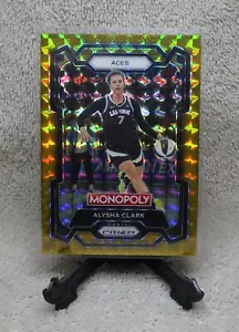 ALYSHA CLARK 2024 WNBA Prizm Monopoly GOLD MOSAIC PRIZMS scheda seriale #16/49 - Foto 1 di 4