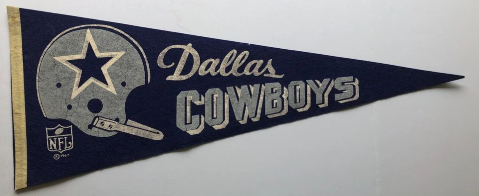 DALLAS COWBOYS 1967 NFL FOOTBALL VINTAGE ONE BAR RARE PENNANT NEAR MINT - Image 1 of 1