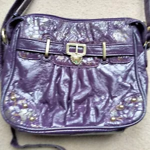 Suzy Smith purple crossbody satchel bag with adjustable strap - Picture 1 of 7
