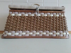 VINTAGE WICKER WEAVE SEWING NEEDLE CRAFT BASKET BOX - Picture 1 of 23
