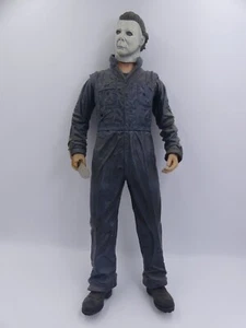 2004 NECA Halloween 18" Michael Myers Action Figure with Knife & Sound - Picture 1 of 6