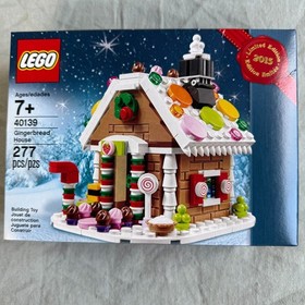 NISB Lego 40139 Gingerbread House GWP Retired Season 2015