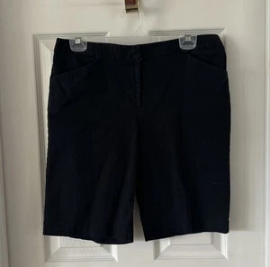 WOMEN'S BLACK BERMUDA SHORTS - BY: ATTENTION - SIZE : 12 - Picture 1 of 3