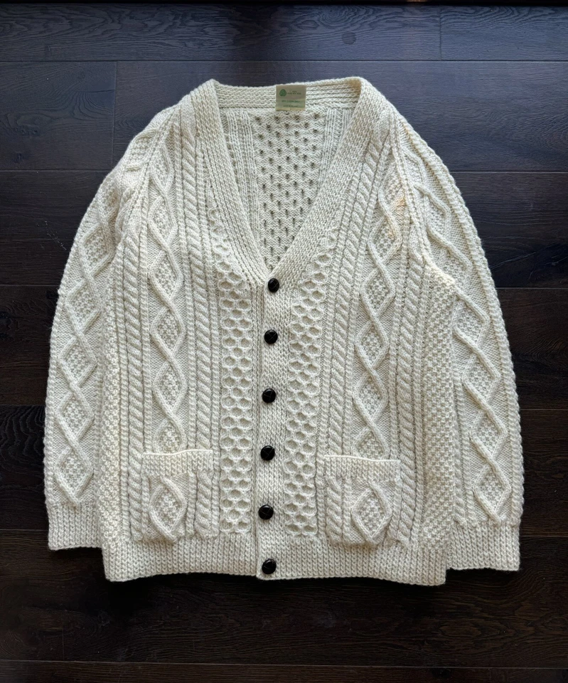 Cardigã de malha Barnas Mor vintage irlandês lã pura pescador. - Imagem 1 de 4
