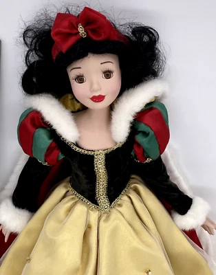 Disney SNOW WHITE 16 in Porcelain Doll Brass Key Royal 2003 Holiday Edition - Image 1 of 4