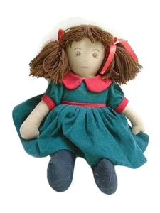 bambola peluche bambina Pier 1 imports vintage in abito verde altezza 15" - Foto 1 di 4