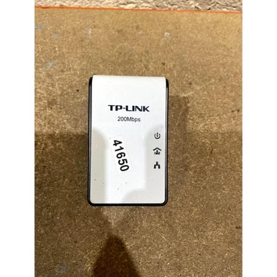 TP-Link TL-PA211 AV200 Mini Powerline Adapter White Black 200Mbps Ethernet Port - Image 1 of 4