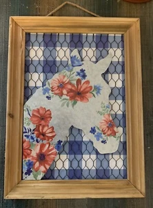 Letrero de decoración de pared vintage con alambre de pollo para mujer Pioneer - Imagen 1 de 2