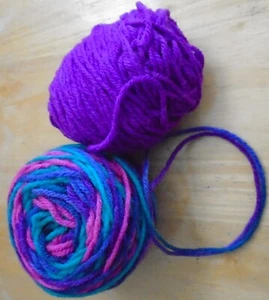 Acrylic COLOR GRADIENT Knit Crochet YARN 2 5/8 oz Magenta ,Pink, Emerald, Purple - Picture 1 of 4