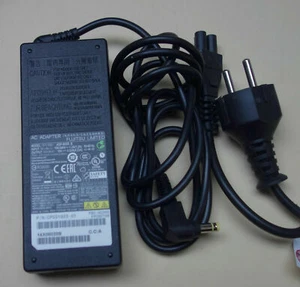 original Netzteil Fujitsu Siemens Amilo La1703 Lifebook U747 Ladekabel - Bild 1 von 3