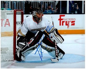 Anaheim Ducks JONAS HILLER Signed Autographed 8x10 Pic B - Picture 1 of 1