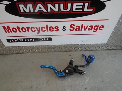 03-09 Suzuki SV650S 650 SV650 2006 cilindro maestro de freno delantero Foto 1 de 3