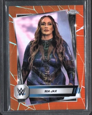 2025 Topps Chrome WWE Nia Jax Orange Refractor 19/25 #175 - Image 1 of 2