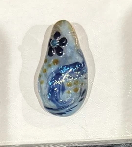 Beautiful MURANO Style Hand Blown Glass Pendant Necklace Blue Flower - Picture 1 of 3