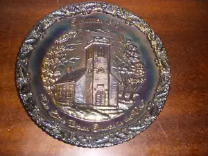 FENTON 1970 CARNIVAL GLASS CHRISTMAS PLATE THE LITTLE BROWN CHURCH IN THE VALE - Picture 1 of 2