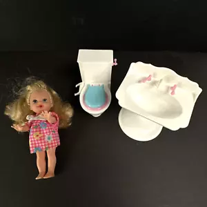 Vintage Mattel Kelly Potty Training Set - Doll Toilet and Sink - Picture 1 of 7