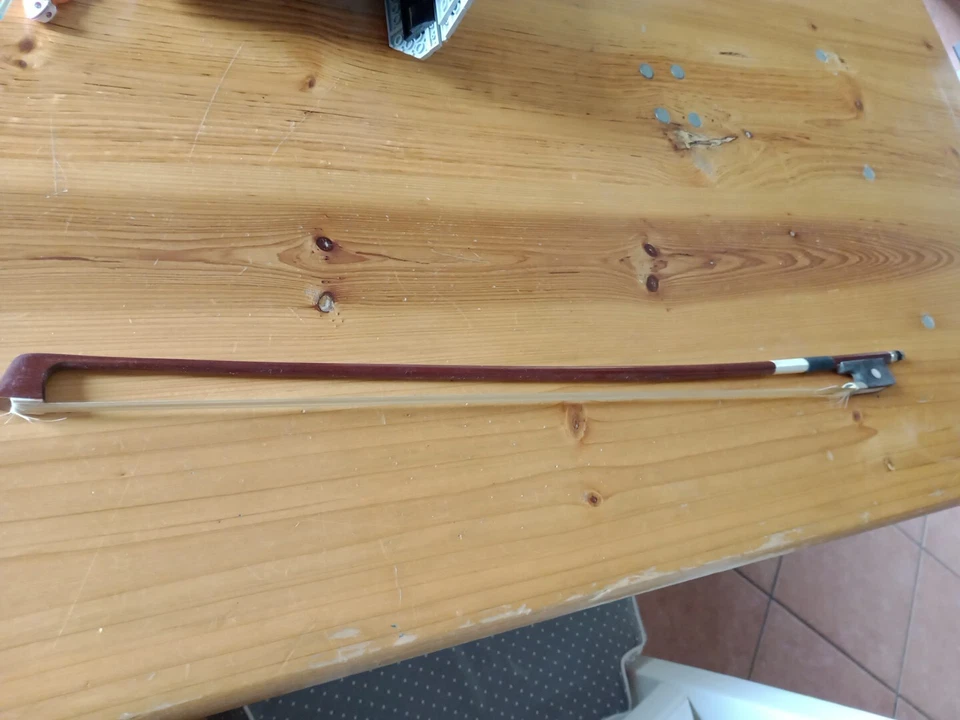 ARCO ARCHETTO 1/2 CON CRINI DA STUDIO PER VIOLINO MISURA 1/2 - Immagine 1 di 1