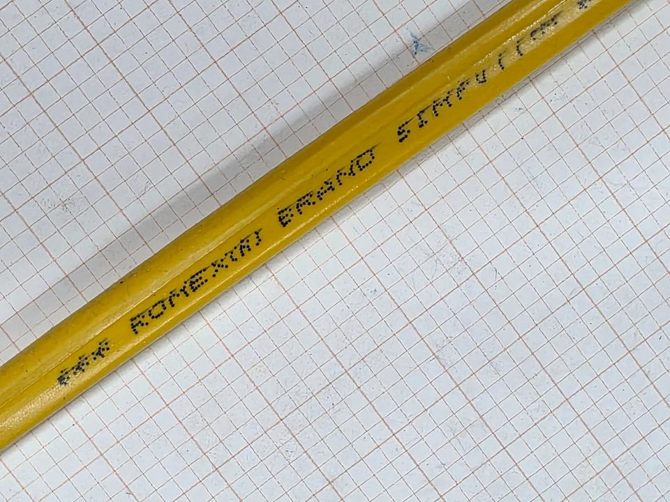 Southwire 12-2 Romex 12/2C с заземлением жилого здания провод кабель NM-B /50 футов - Изображение 1 из 4