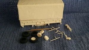 pompier,samu,cirques,divers,accessoires remorque bachée double essieux 1/43 - Photo 1/1