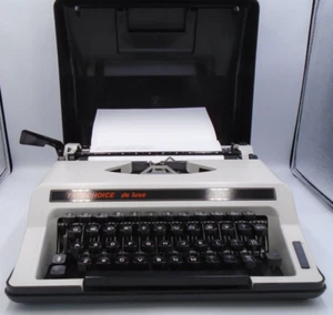 Typechoice Deluxe Portable Typewriter Tested Working Good Condition Please Read - Picture 1 of 19