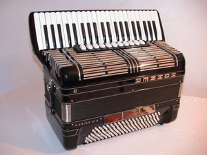 Hohner Morino VI N, 5 Chöriges - Cassotto Akkordeon - Bild 1 von 7