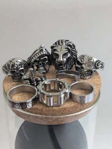 Luminosi Lotto 9 Anelli Biker Acciaio Inox Teschio Leone Varie Misure - Foto 1 di 21