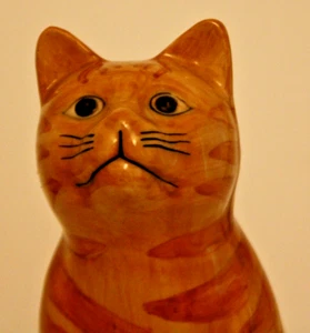 Cat Humbug Quail Pottery Ceramic RARE 7" Cat Humbug sitting Ex Condition - Picture 1 of 7