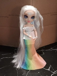 Rainbow High Fantastic Fashion Amaya Raine Doll. - Picture 1 of 2