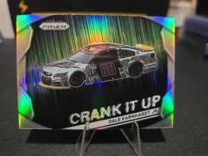 2022 PRIZM RACING - DALE GAINHARDT JR - CRANK IT UP INSERT #C-6 SILVER PRIZM - Bild 1 von 2