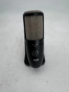 AKG P420 Microfono XLR a doppia capsula ad alte prestazioni vero condensatore nero - Foto 1 di 7