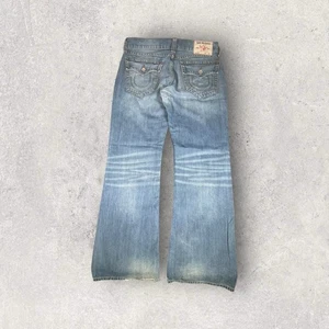 Vintage Men's True Religion Joey Billy Relaxed Bootcut Fit Jeans Size 34x33 - Picture 1 of 17