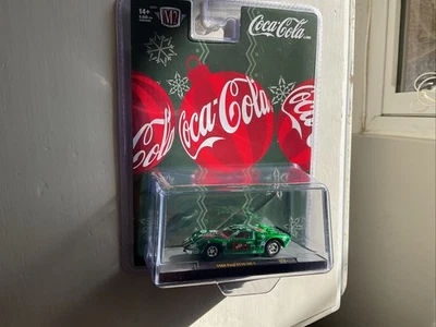 m2 машины 1966 Ford GT 40 MK II Рождество 2025 coca cola - Изображение 1 из 4