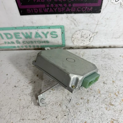 86-88 Mazda RX7 Non Turbo Cruise Control Module FC DZ-A01 - Image 1 of 4