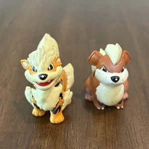 Vintage 1999 Auldey Tomy Pokemon Figure Growlithe And Arcanine - Picture 1 of 5
