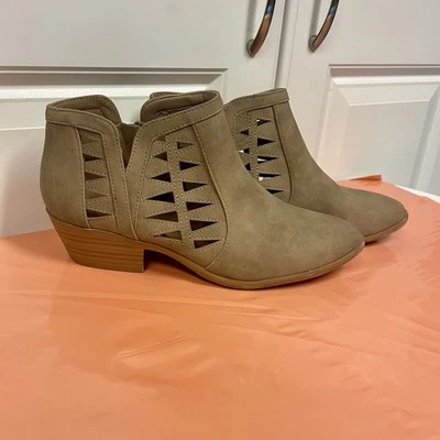 Zapatos Soda Para Mujer Talla 7.5M Taupe Cómodos Moda Carrera Botines Foto 1 de 4
